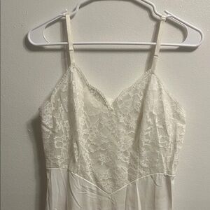 Vintage Vanity Fair Off White Lace Long Slip Size 36/L